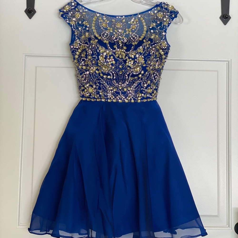 Sherri Hill formal dress for prom or homecoming